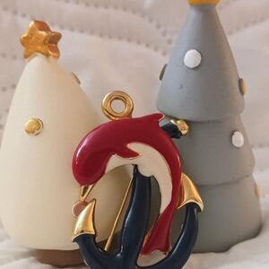 Giovanni Vtg Dolphin Brooch/Pendant